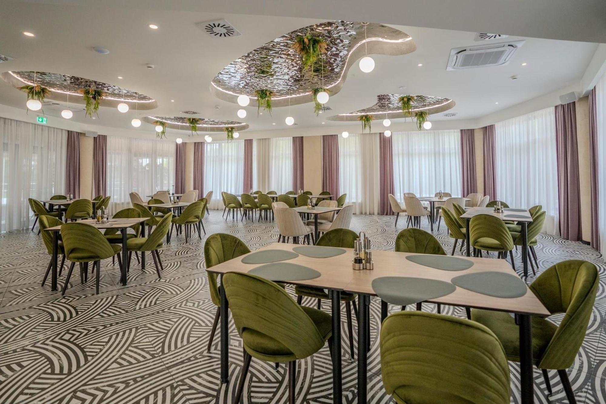 Mihail Kogălniceanu Hotel Emi מראה חיצוני תמונה